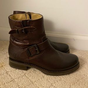 Women’s Dark Brown Frye Boots